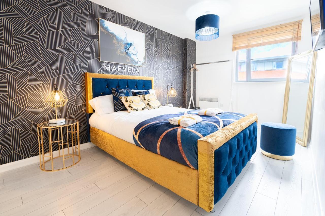 Maevela Apartments - Ultra Lavish Luxury 2 Bed Apartment City Centre - With Balcony - Free Secure Parking - Ps4 & Smart Tv'S Birmingham Exterior foto