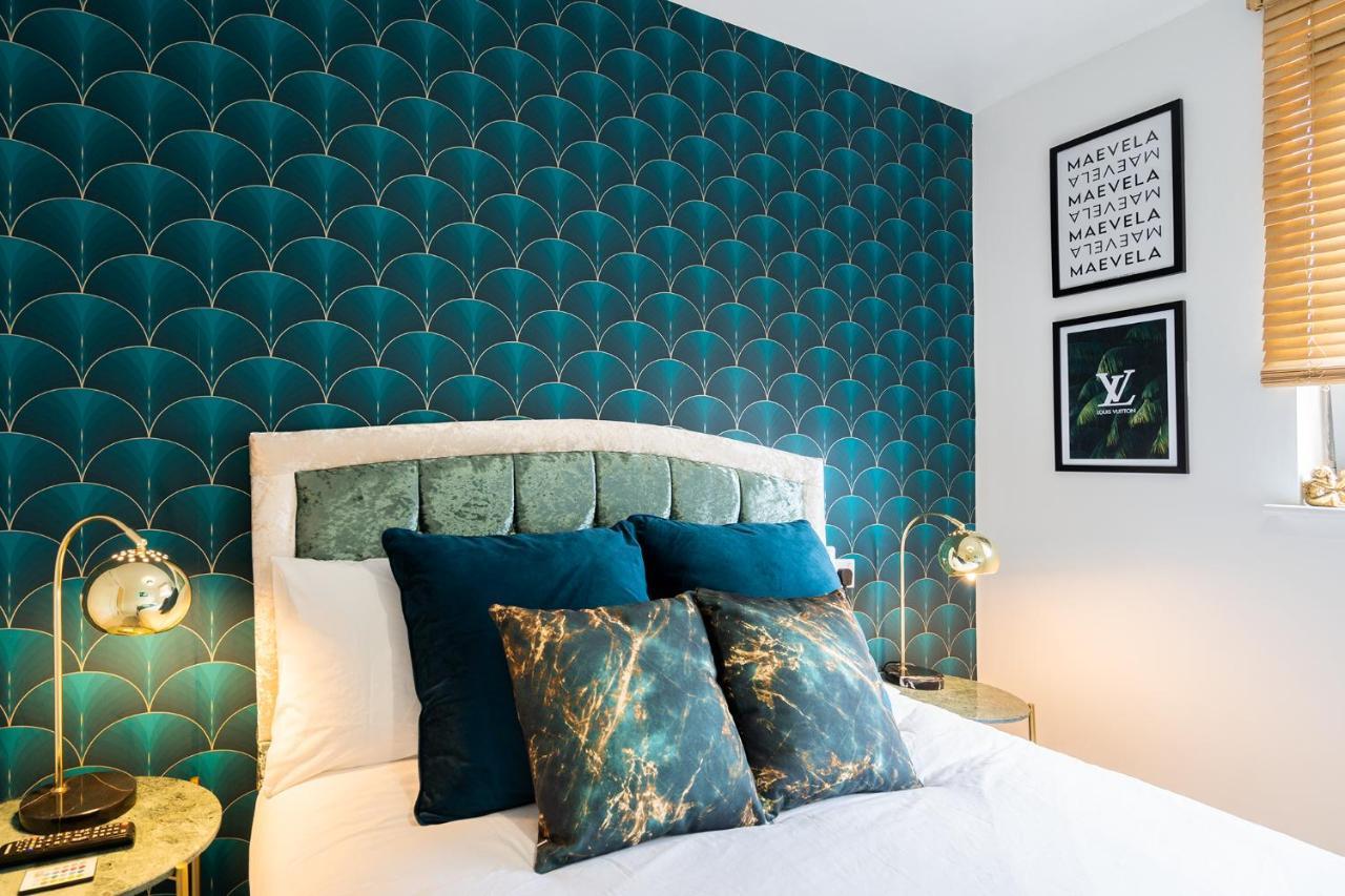Maevela Apartments - Ultra Lavish Luxury 2 Bed Apartment City Centre - With Balcony - Free Secure Parking - Ps4 & Smart Tv'S Birmingham Exterior foto