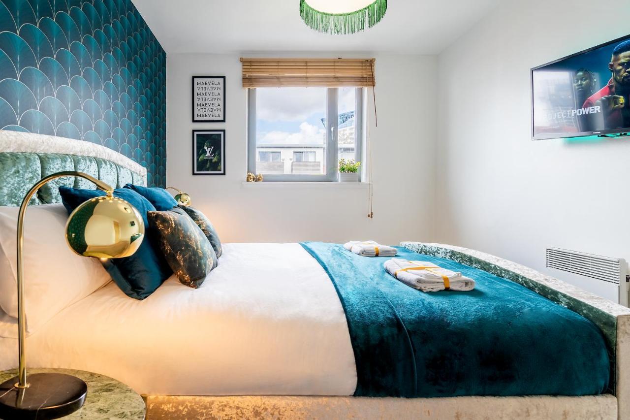 Maevela Apartments - Ultra Lavish Luxury 2 Bed Apartment City Centre - With Balcony - Free Secure Parking - Ps4 & Smart Tv'S Birmingham Exterior foto
